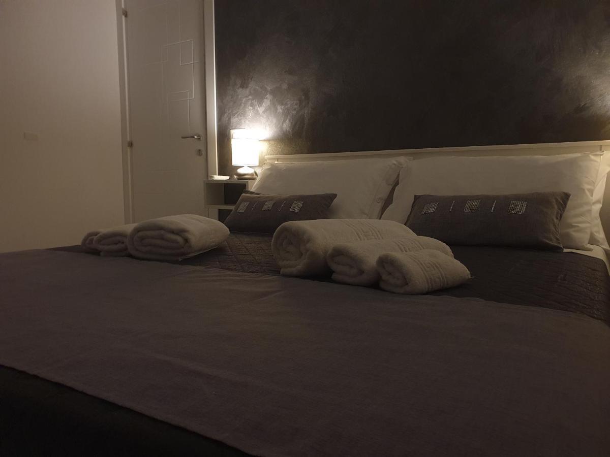 Giori Bed & Breakfast Giardini Naxos Bagian luar foto