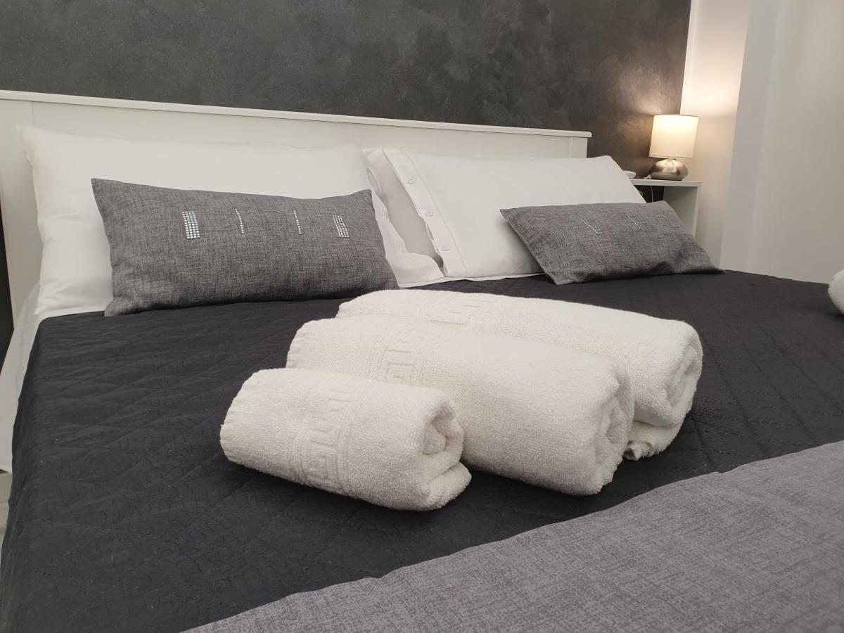 Giori Bed & Breakfast Giardini Naxos Bagian luar foto
